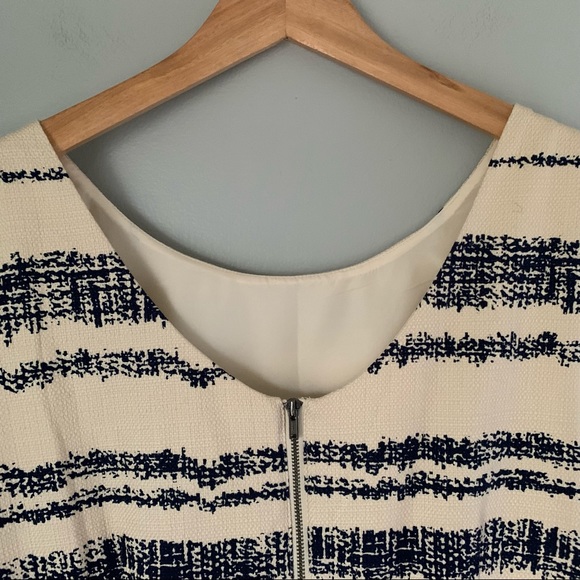 Banana Republic 100% Cotton Striped Sleeveless Sheath Dress - Picture 5 of 16